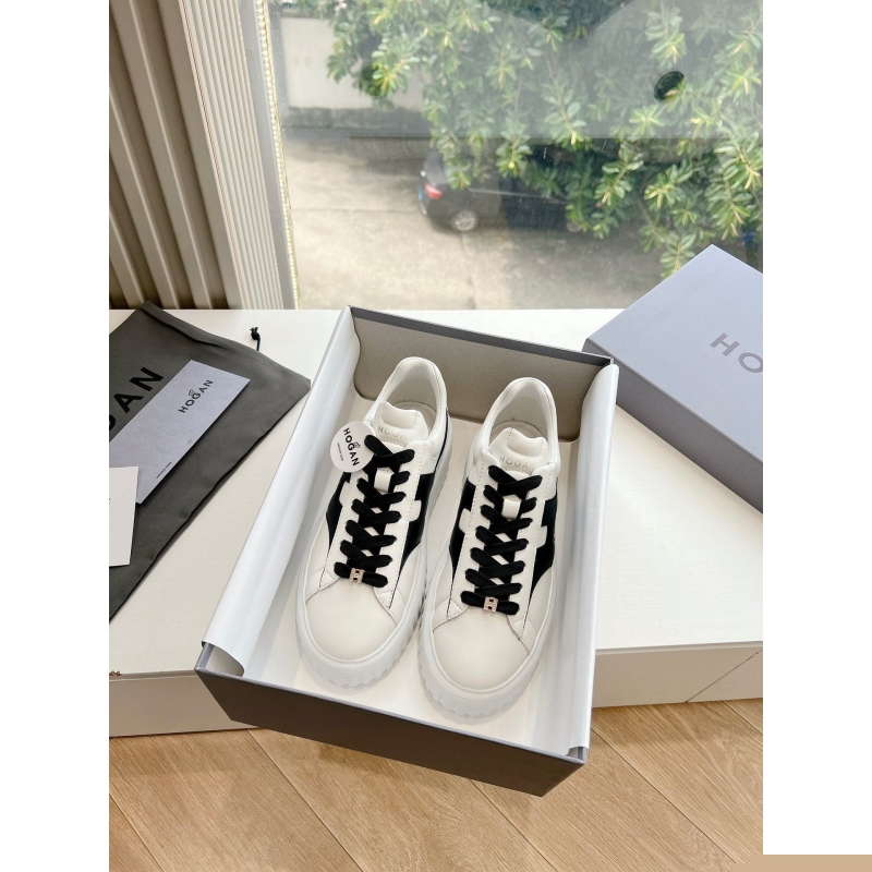 Hogan Sneakers